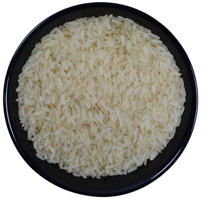 IRRI 6 Long Grain Rice Sella Parboiled – golden parboiled Pakistani long-grain rice, ideal for daily use and wholesale